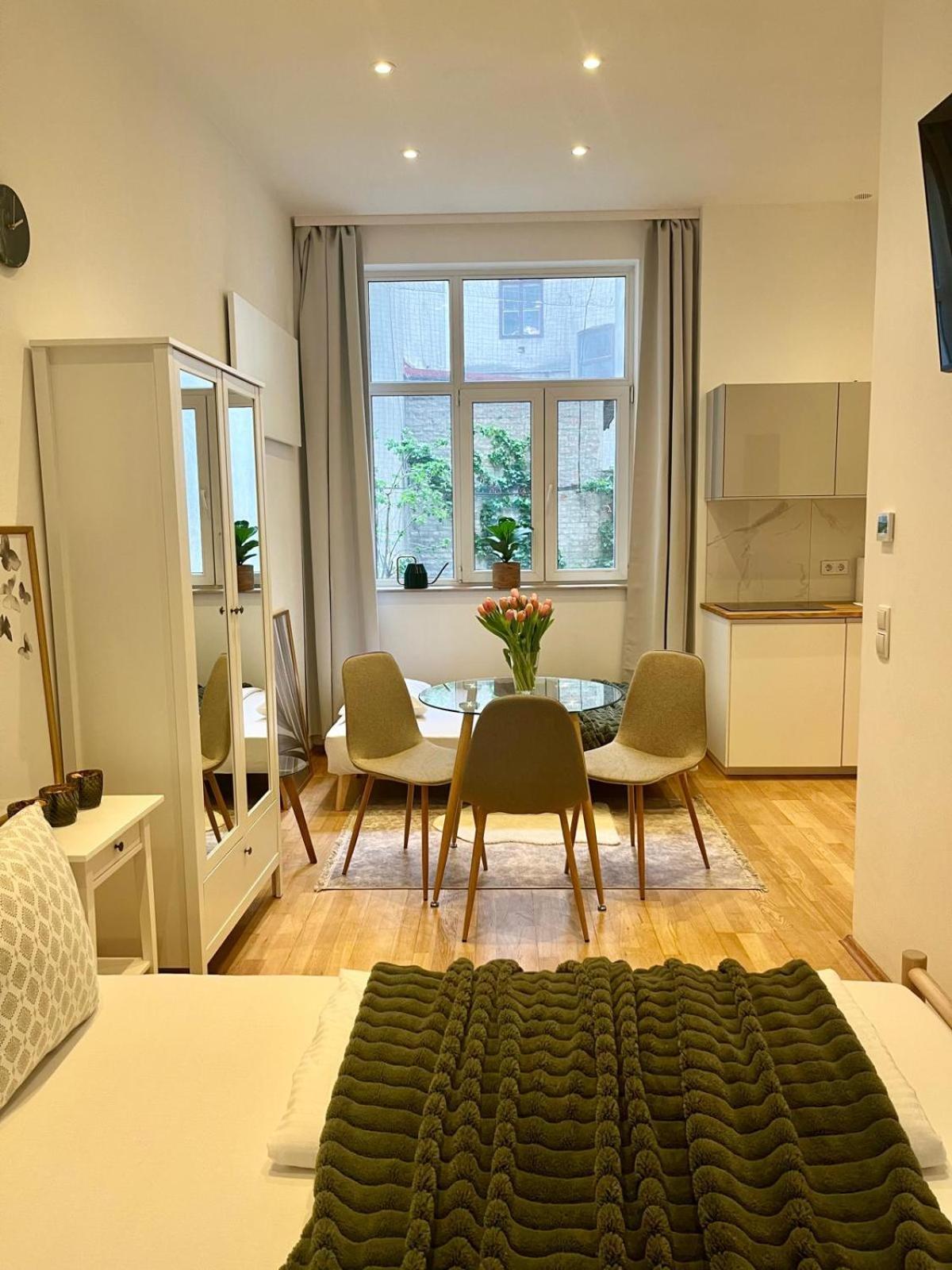 Gemuetliches Studio Apartment Vienna Luaran gambar